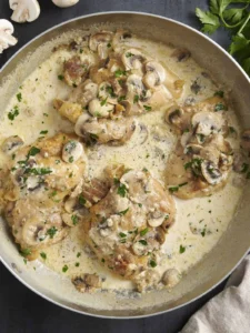 optimizing-the-midweek-dinner-a-culinary-and-economic-analysis-of-the-35-minute-creamy-mushroom-chicken