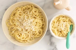 the-culinary-comfort-solution-why-parmesan-noodles-are-the-ultimate-family-mealtime-essential