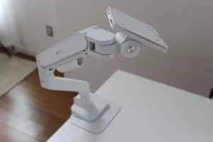 the-essential-guide-to-monitor-arms-elevating-your-workspace-ergonomics