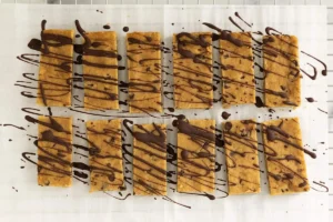 the-nutrient-dense-revolution-how-5-ingredient-snack-bars-are-changing-the-game-for-busy-families