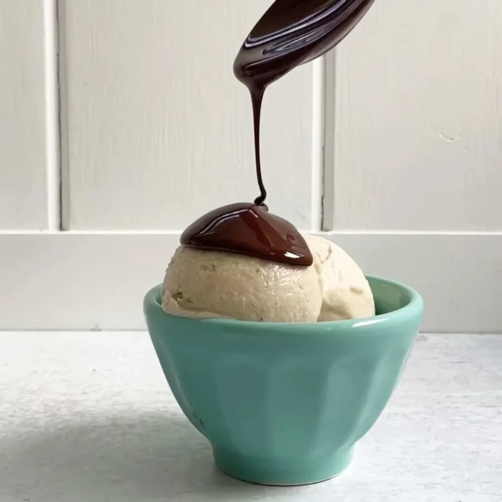 the-science-of-sweetness-how-to-master-the-homemade-magic-chocolate-shell