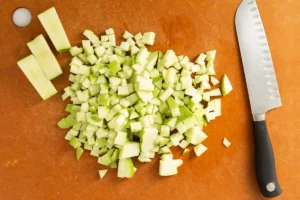the-sweetest-shortcut-how-mini-apple-tarts-are-revolutionizing-family-dessert-time